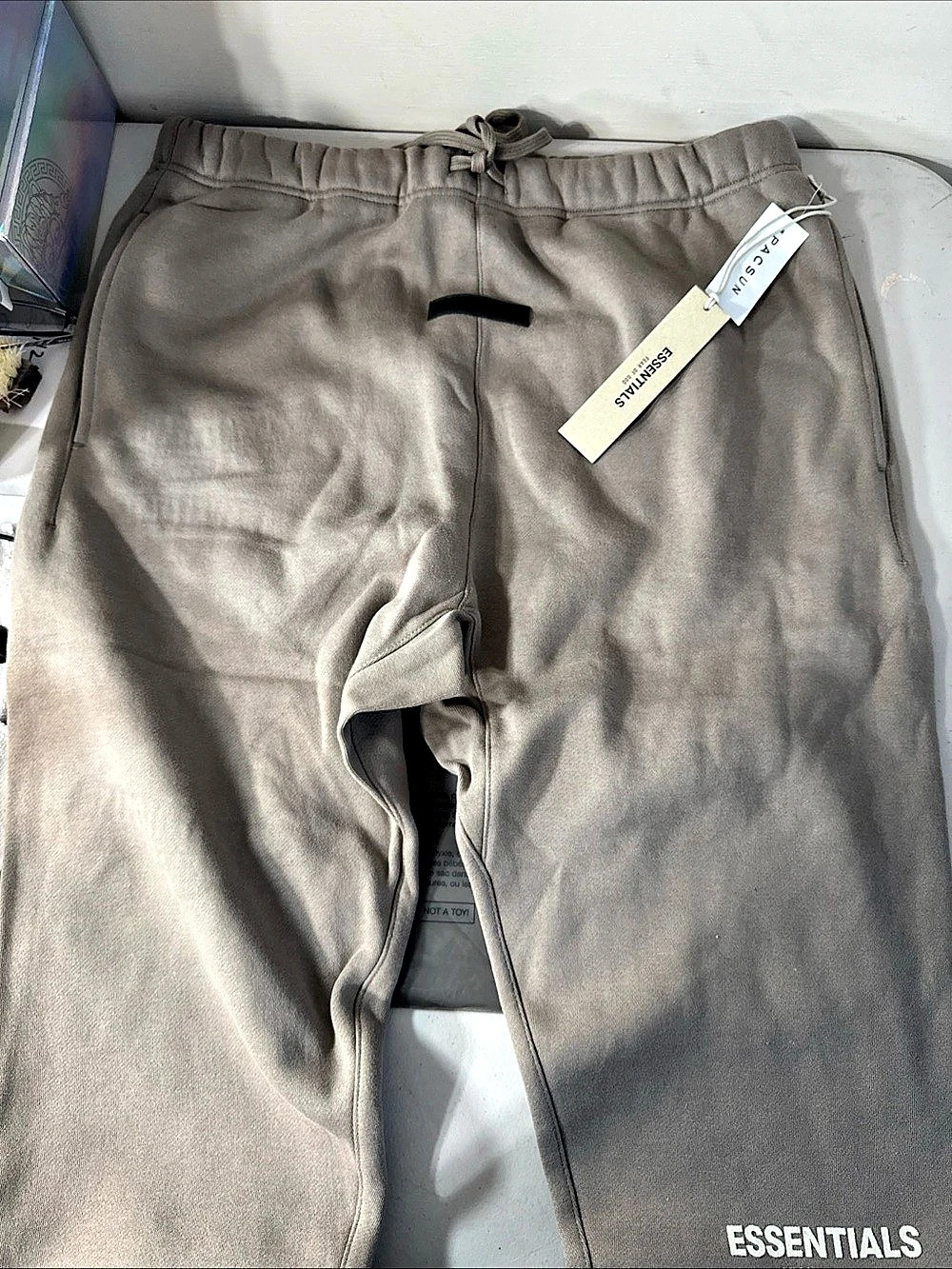 Essentials Fear of God sweatpants in Gray XL NWT